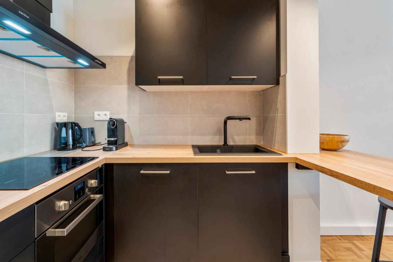 Fantastically Located Modern Apartment With Garage Available Oostende Eksteriør billede